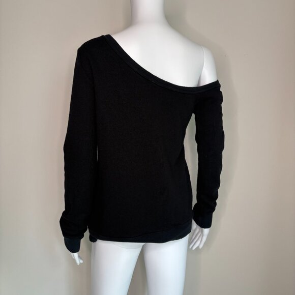 n:Philanthropy off the shoulder sweatshirt - Picture 3 of 4